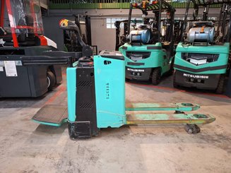 Transpalette accompagnant Yale MP20X - 8