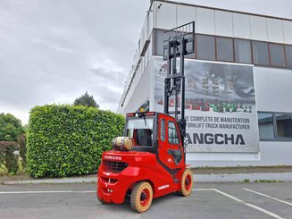 Chariot élévateur gaz Hangcha XF55G-2 (CPYD55-X2XH11BN)