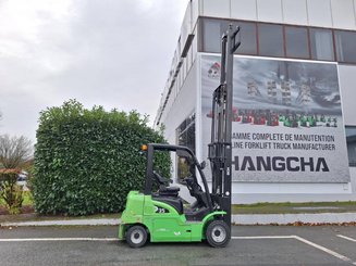 Chariot élévateur frontal 4 roues Hangcha XC35i