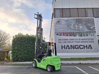 Chariot élévateur frontal 4 roues Hangcha XC35i