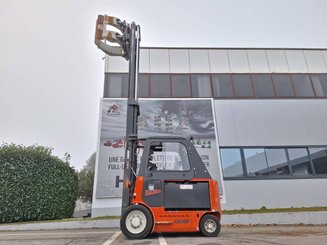 Chariot élévateur frontal 4 roues Carer Z70H - 8