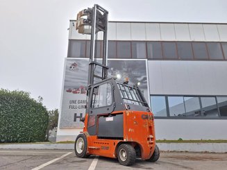 Chariot élévateur frontal 4 roues Carer Z70H - 10