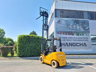 Chariot élévateur frontal 4 roues Hangcha XE25i