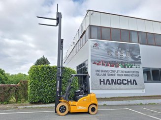 Chariot élévateur frontal 4 roues Hangcha XE25i