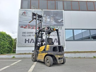 Chariot élévateur frontal 4 roues Yale GDP20VX