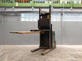 Préparateur de commandes Mitsubishi OPBL10N