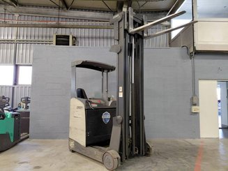 Chariot à mât rétractable Crown ESR 5260