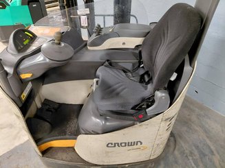 Chariot à mât rétractable Crown ESR 5260