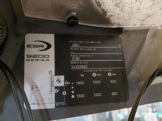 Chariot à mât rétractable Crown ESR 5260