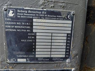Tracteur de remorquage Terberg RT222