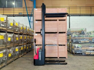 Gerbeur accompagnant Hangcha CDD12-AMC2-L