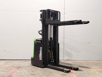 Gerbeur accompagnant Hangcha CDD14-XT1-SI 