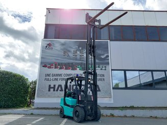 Chariot élévateur frontal 4 roues Hyster H3.00FT