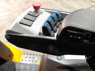 Chariot élévateur frontal 4 roues Hangcha XE18i (CPD18-XEY2HA-SI) 