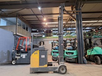 Chariot à mât rétractable OM XRS20AC  - 16