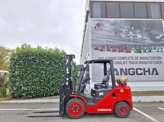 Chariot élévateur frontal 4 roues Hangcha XF30G - 2