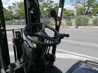 Chariot élévateur frontal 4 roues Caterpillar EC25N - 5