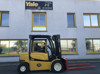 Chariot élévateur électrique Yale ERP50VM