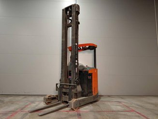 Chariot à mât rétractable BT RRE 160 - 2