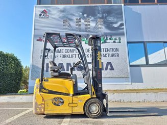 Chariot élévateur électrique Yale ERP16VT SWB