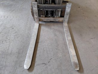 Chariot élévateur électrique Yale ERP30VL