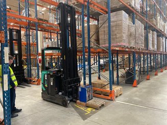 Chariot à mât rétractable Mitsubishi RB14N2HS