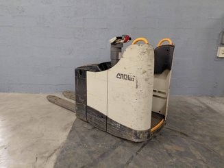 Transpalette porté debout Crown WT3040