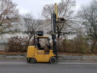 Chariot élévateur frontal 4 roues Caterpillar GC45K SWB - 4