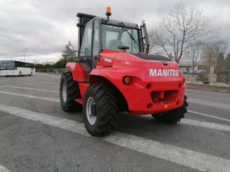 Chariot élévateur tout terrain Manitou M50-4