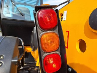 Chariot élévateur télescopique JCB 540 180 HiViz