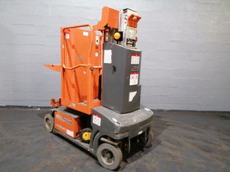 Nacelle à mât vertical JLG TOUCAN DUO