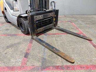 Chariot élévateur diesel STILL R70-35 - 6