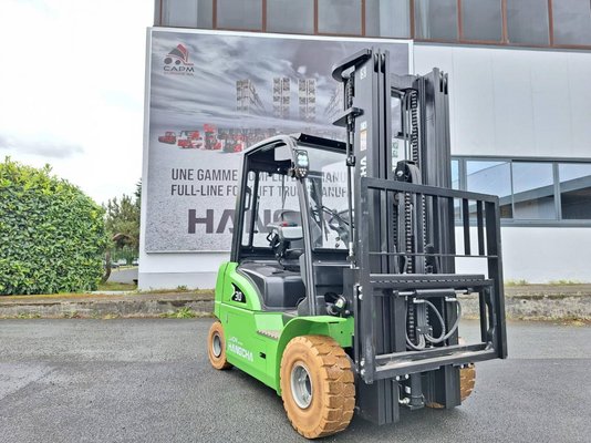 Chariot élévateur frontal 4 roues Hangcha XC30i - 1