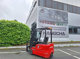 Chariot élévateur frontal 3 roues Hangcha A3W18