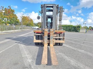 Chariot élévateur frontal 4 roues Kalmar DCG160-12