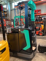 Chariot à mât rétractable Mitsubishi RB16N2HS