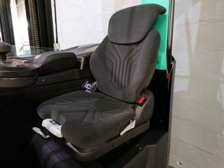 Chariot à mât rétractable Mitsubishi RB16N2HS