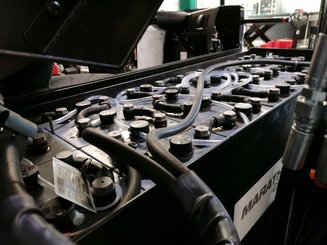 Chariot à mât rétractable Mitsubishi RB16N2HS