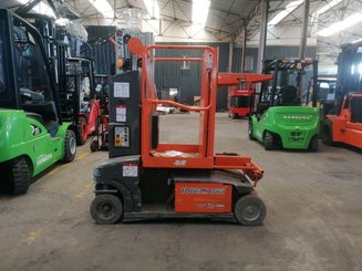 Nacelle à mât vertical JLG TOUCAN DUO