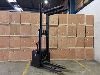 Gerbeur accompagnant Hangcha CDD16-AC1-L