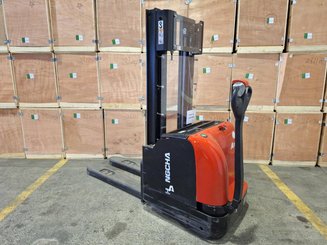 Gerbeur accompagnant Hangcha CDD16-AC1-L