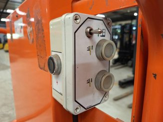 Nacelle à mât vertical JLG TOUCAN DUO