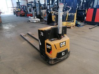 Transpalette accompagnant Caterpillar NPP20N2