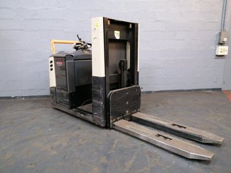 Préparateur de commandes au sol Crown GPC3045 - 6