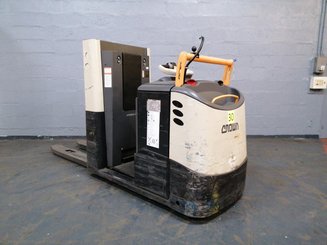 Préparateur de commandes au sol Crown GPC3045 - 2