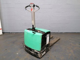 Transpalette accompagnant Caterpillar NPP20M