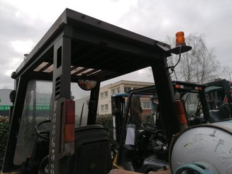 Chariot élévateur frontal 4 roues Caterpillar GP45K2