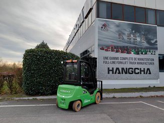 Chariot élévateur frontal 4 roues Hangcha XC30i