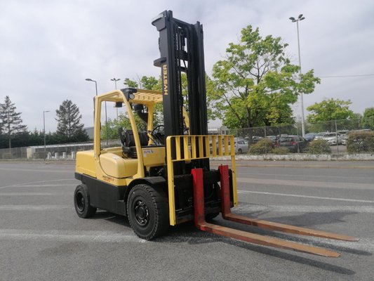 Chariot élévateur frontal 4 roues Hyster H5.0FT - 1