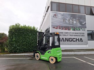 Chariot élévateur frontal 4 roues Hangcha XC18i
